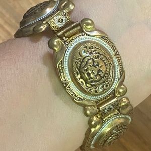 Vintage damascene Toledo ware lions head metal bracelet. Unisex